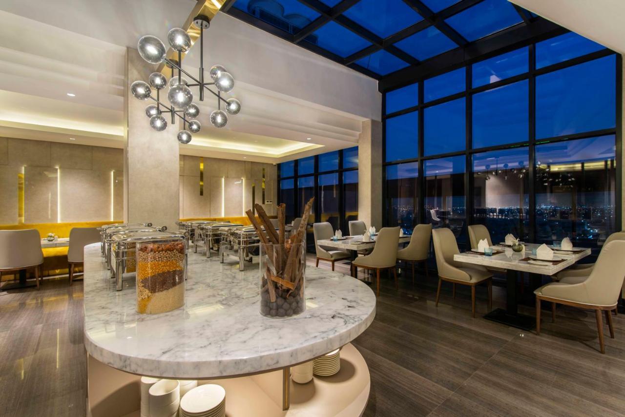 Waw Hotel Suites King Abdullah Road Riyadh Luaran gambar